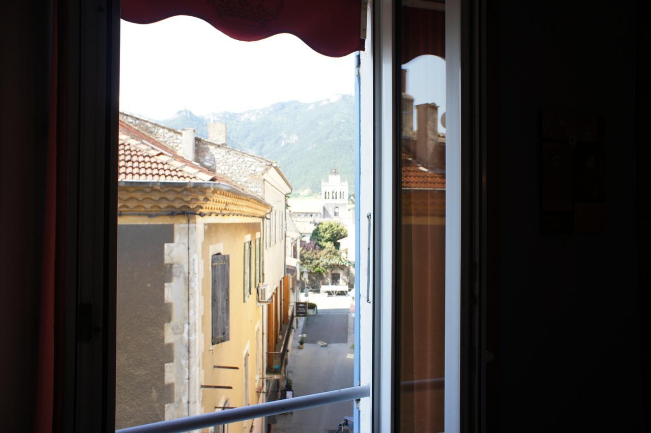 Hotel Des Alpes Die Eksteriør bilde